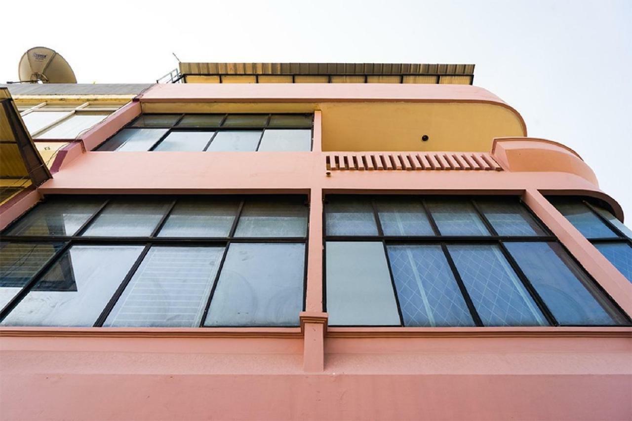 Reddoorz Near Seasons City Mall Jacarta Exterior foto