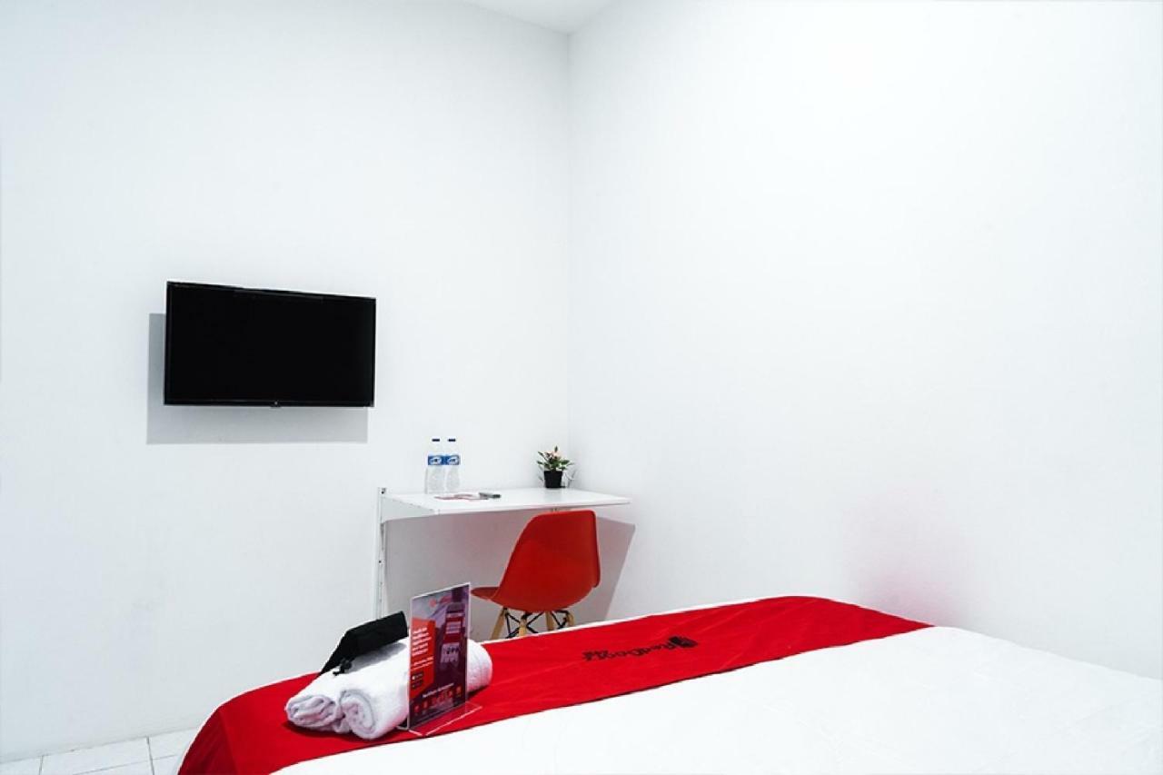 Reddoorz Near Seasons City Mall Jacarta Exterior foto
